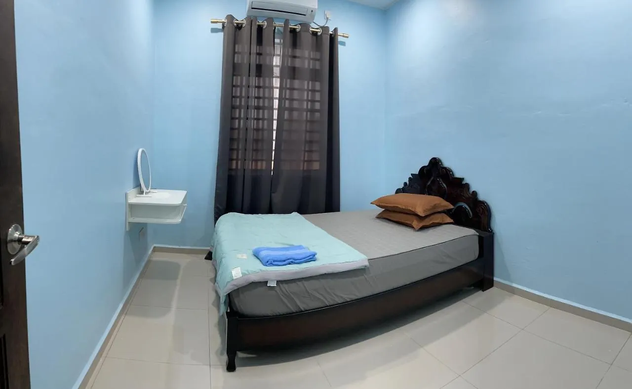 Homestay Shimahjay Umbai Melaka Feriehus